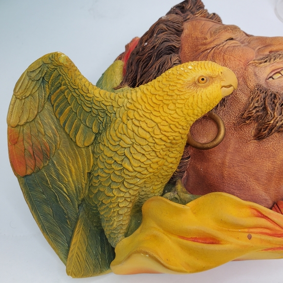 Bossons Chalkware Head Buccaneer Pirate with Parrot Vintage Wall Plaque 1964 - Picture 4 of 9